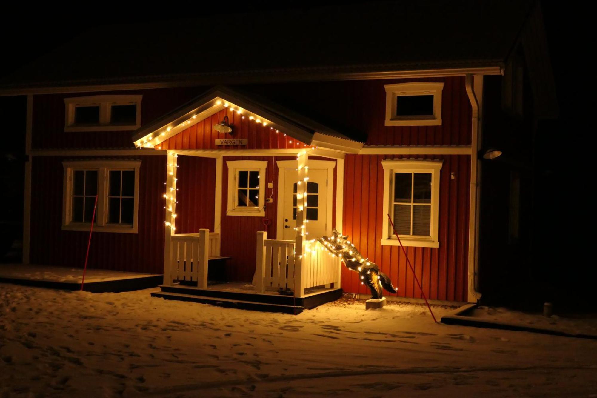 Villa Arctic Ranch à Överkalix Extérieur photo