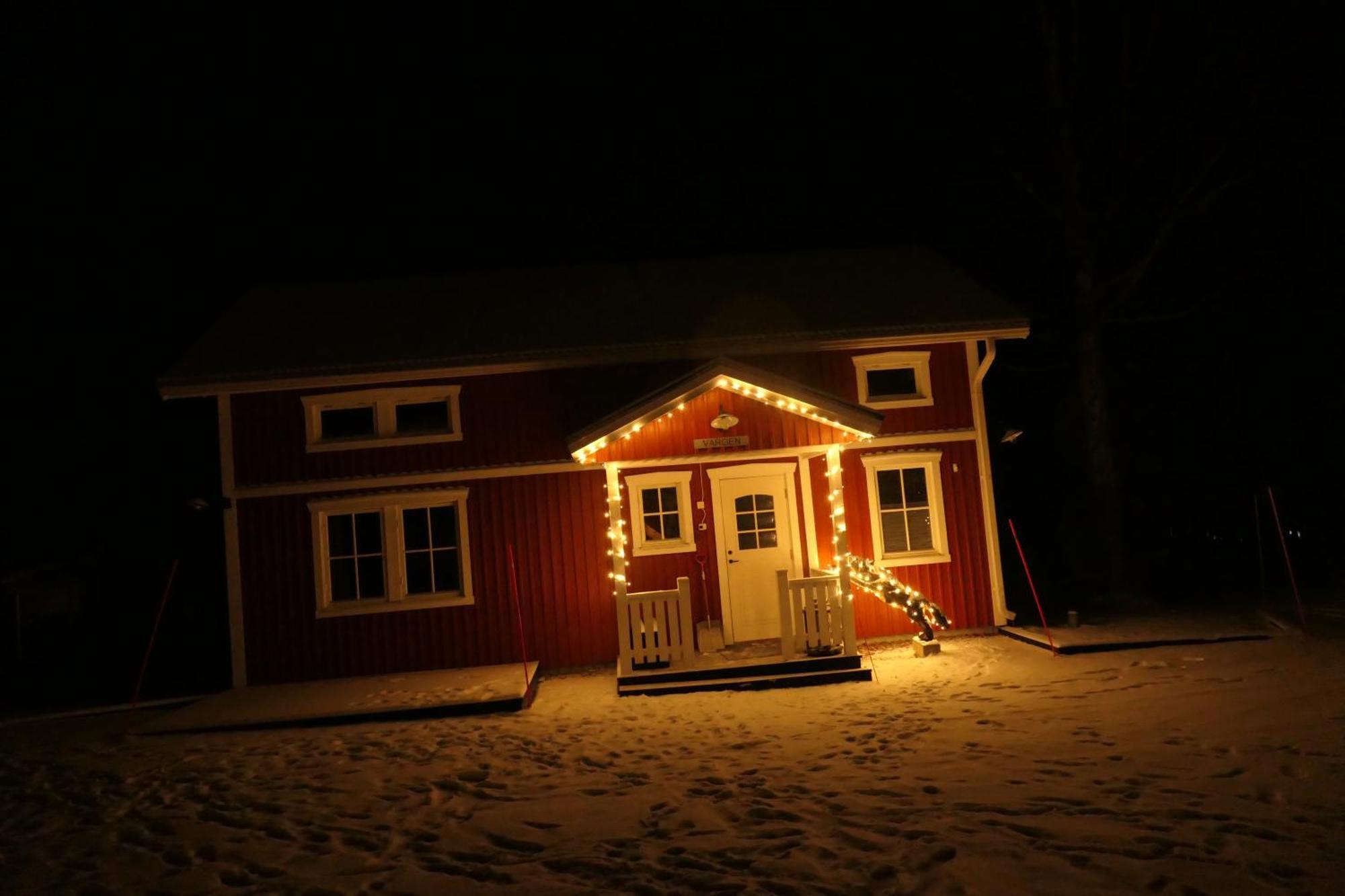 Villa Arctic Ranch à Överkalix Extérieur photo